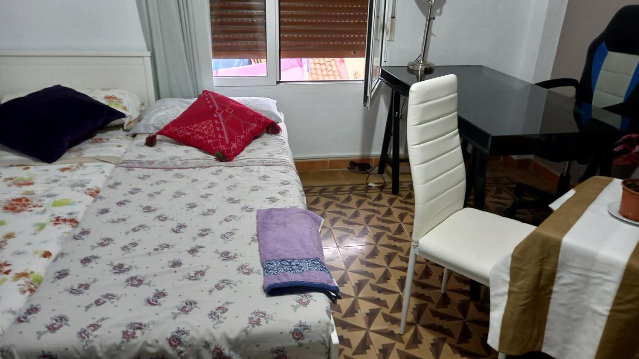 סרגוסה Las Golondrinas Habitacion En Piso Centrico Para Una O Dos Personas מראה חיצוני תמונה